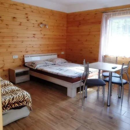 ホームステイ Pokojekajaki Dd